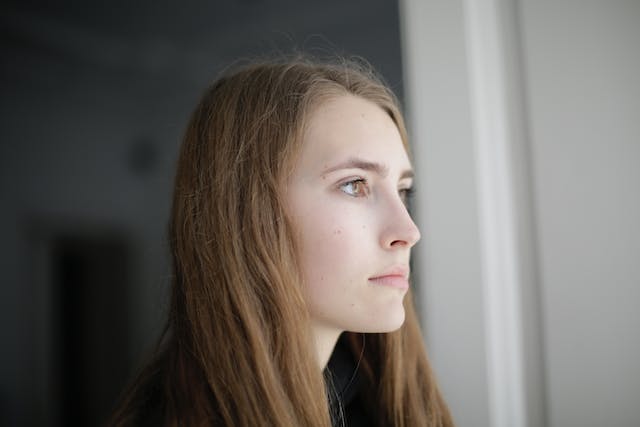 Impacto cognitivo de la inflexibilidad social