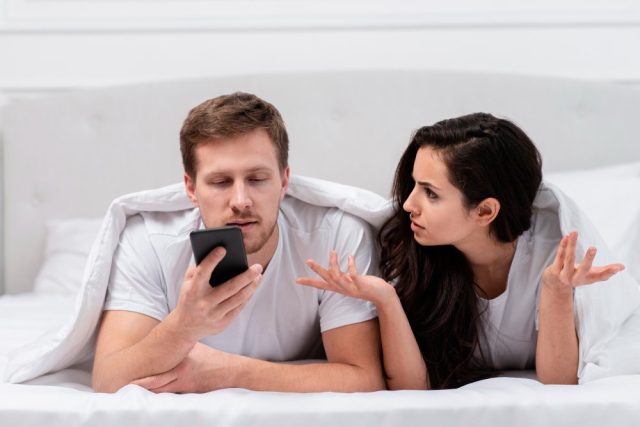 Controlar a tu pareja