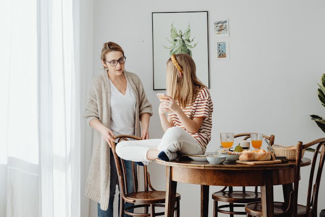 Sostener una conversación incómoda