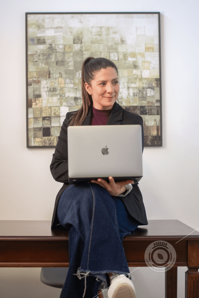 Dra. Silvia Salas - Psicóloga en Pinares