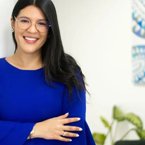 Dra. Valeria Blanco - Psicóloga en Cartago - CPPCR: 9765